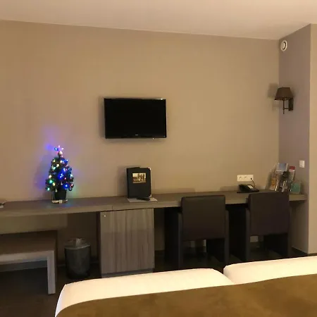 Hotel Gemeente 3*